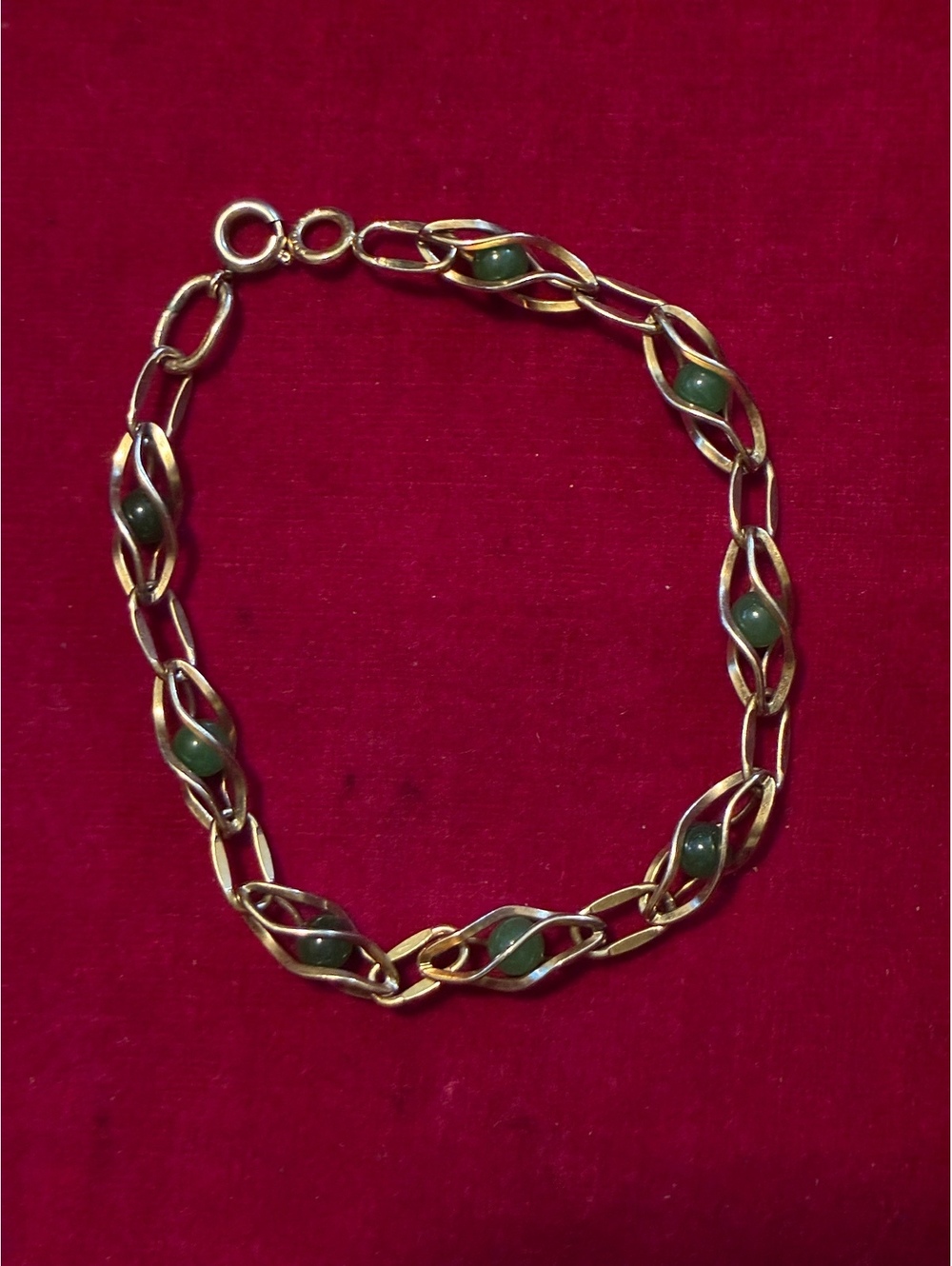 Vintage Signed KREMENTZ Gold Overlay & Green Jade Bead Bracelet 7.75”
